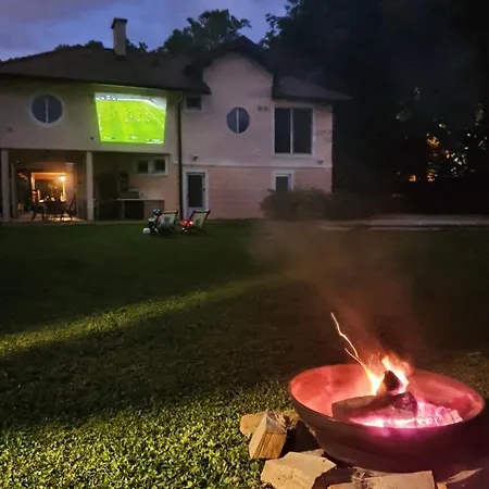 Holiday home Great Lane House *