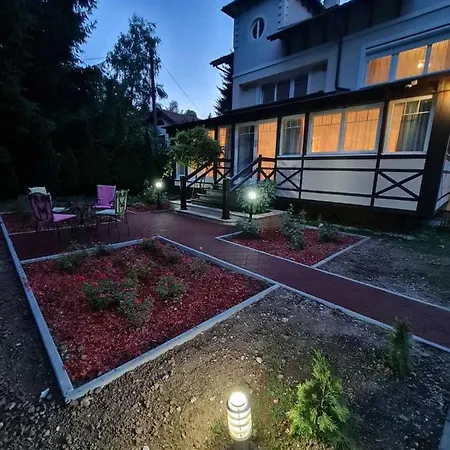 Great Lane House *
